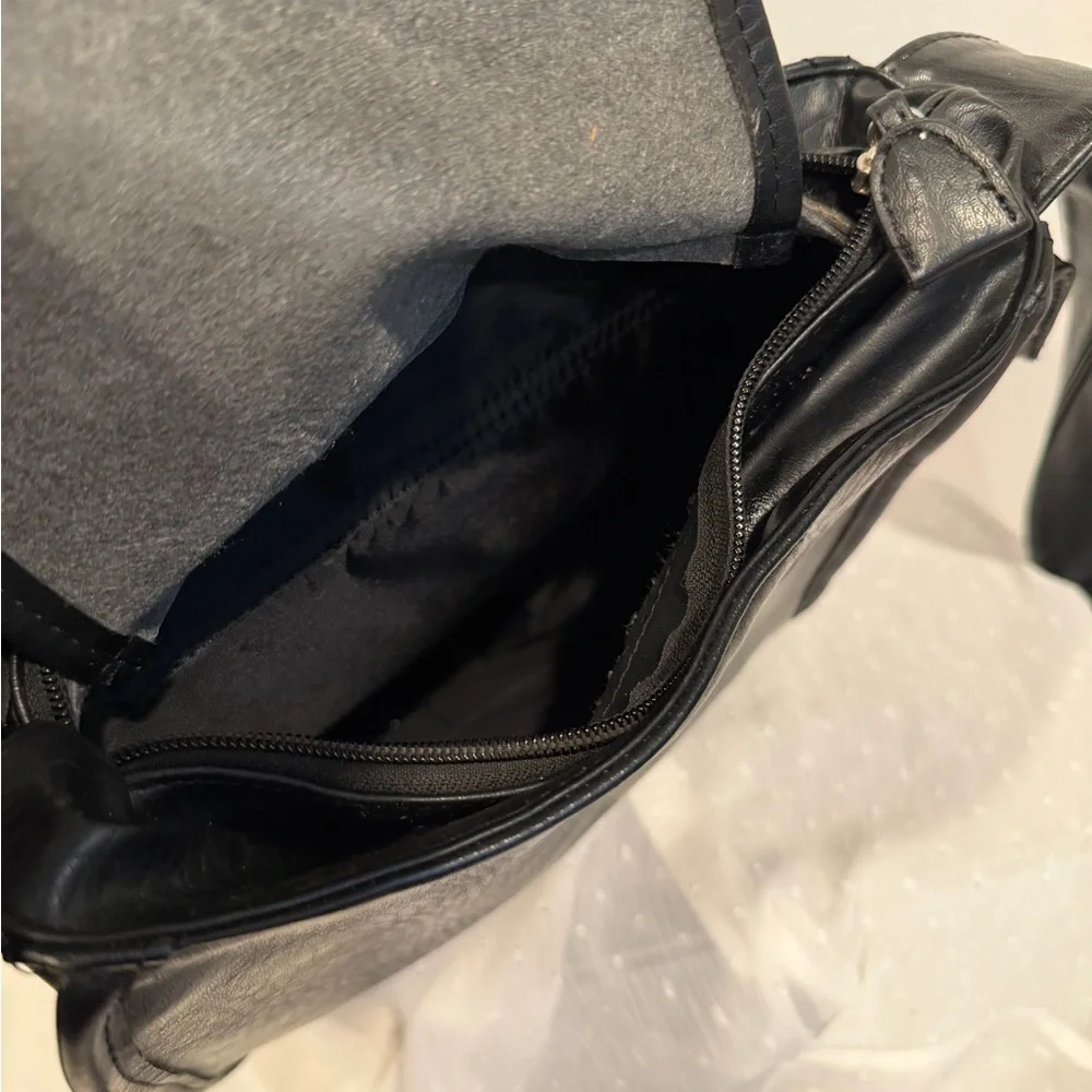 Coach Black Leather Messenger Bag